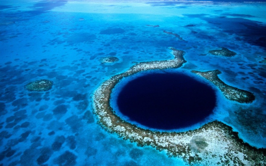 Great Blue Hole - Belize