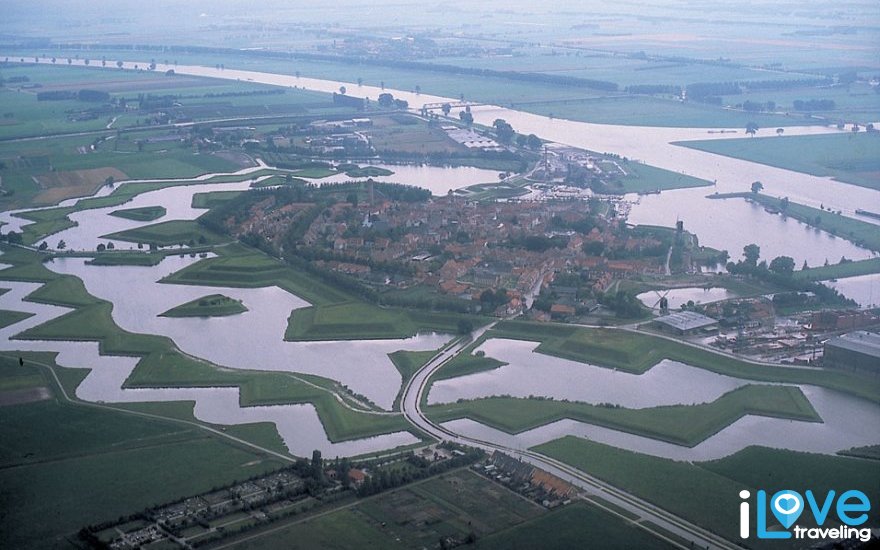 Dutch Water Line
