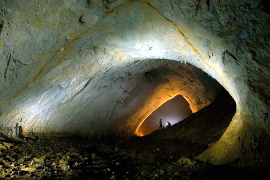 Earth's  Most Mysterious Lost Worlds - Movile Cave